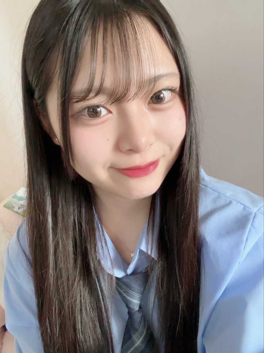 制服どー？