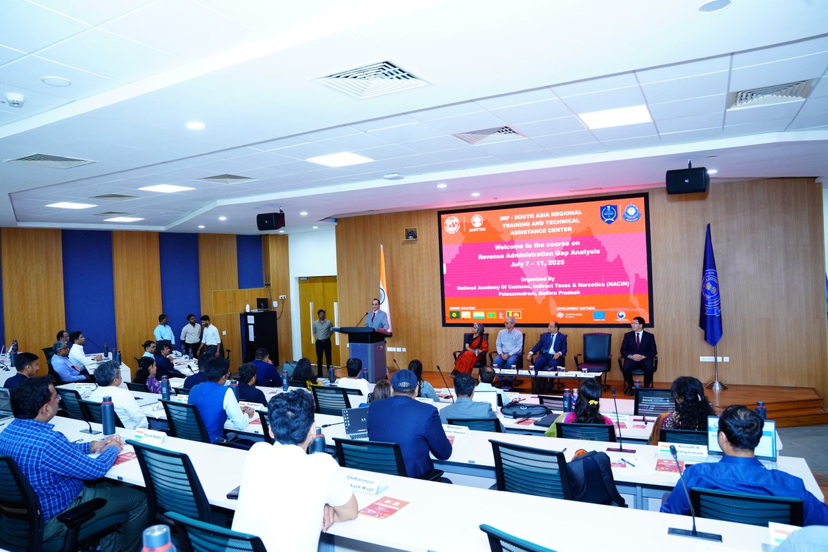 nacincbic's tweet photo. Tweet (1/3): *The Partnership Begins*
For the first time, NACIN partnered with the IMF’s South Asia Regional Training and Technical Assistance Centre (SARTTAC) to host a technical training programme at our Palasamudram campus.

This marks the beginning of a structured collaboration.
@nacincbic @cbic_india @sarttac
