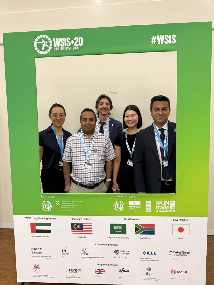 diplomirko's tweet image. #UNJSPF and @unicc_ict staff at #WSIS High-Level Event in Geneva, highlighting the power of #partnerships to advance #digitaltransformation in the #UN system.