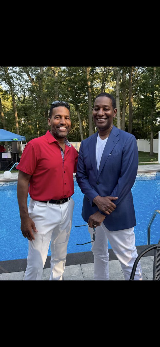 Philly is NOT the only City of brotherly Love: 4th of July Celebration w/ my BIG Bro—He’s Never missed a chance to Guide Me, Develop Me &amp; Make me Better than the Day Before. Thank You Dr. Jackson.

#4thofJuly  #BrotherlyLove #Family
#Celebration
#IndependenceDay