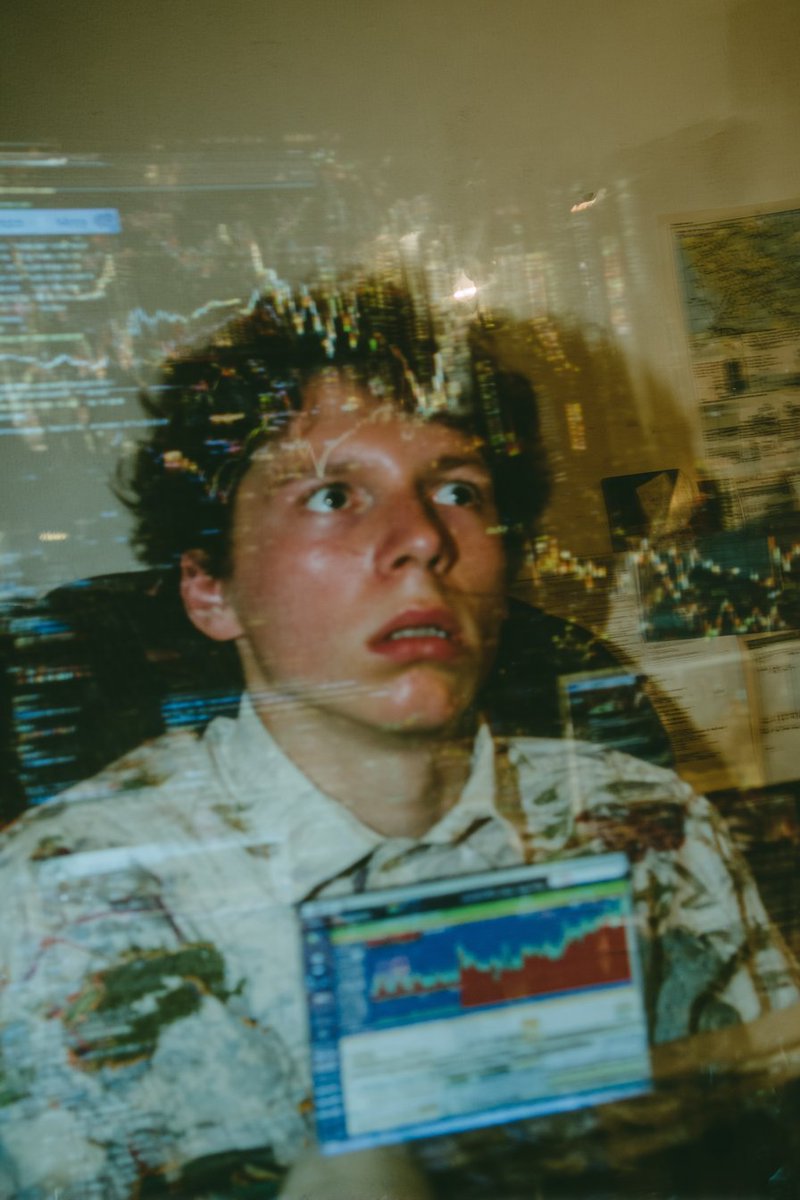 Don't get lost in a sea of bad charts

We're building something to help find the gems