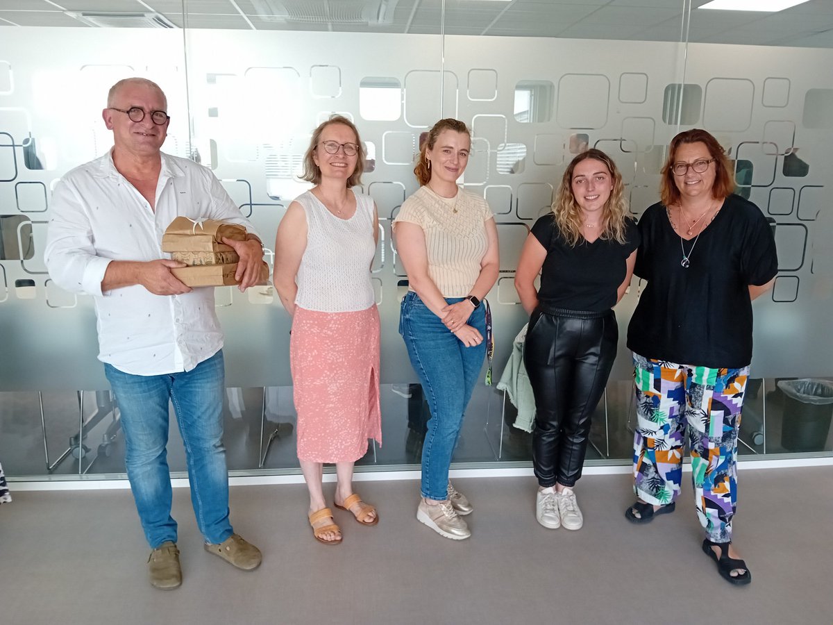 DSDEN82's tweet image. Pot de fin d'année pour les agents de la DSDEN. Pendant que certains vont voguer vers de nouvelles aventures, d'autres vont profiter de vacances indéterminées mais surtout bien méritées ! Merci et bel été à tous ☀️