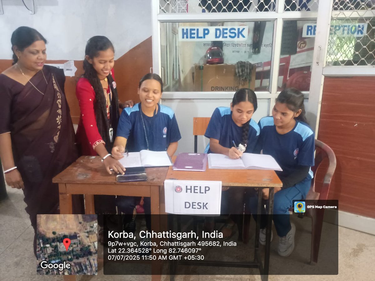 swarnkar_richa's tweet photo. #nss_units द्वारा #college में #new_students के लिए #help_desk में किया जा रहा काम @_NSSIndia @mybharatgov @YASMinistry @mybharatgov @nssrddelhi @Rajkumarnss @mpanktiya @NSSRDUPUK @Abvvbilaspurcg @nssabvuCG @manojsinha812 @YKTiwari68 https://t.co/u1VfRmXiIs
