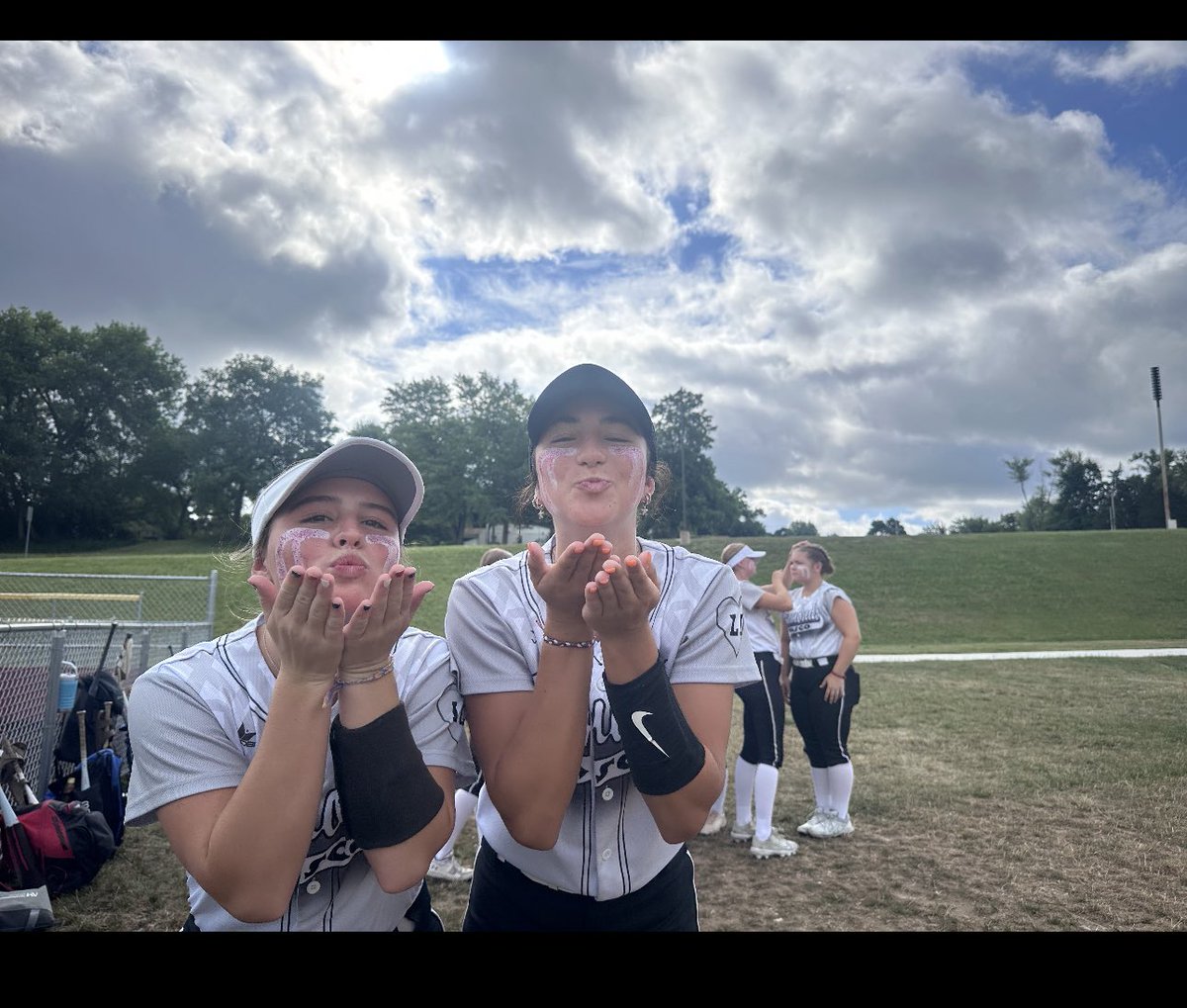 Great weekend for this group of girls at the Top Gun tournament in Peoria. Fell just short of the championship game in game 4 of bracket play yesterday. Exciting times ahead for this group! <a href="/WascoDiamonds/">Wasco Diamonds</a>