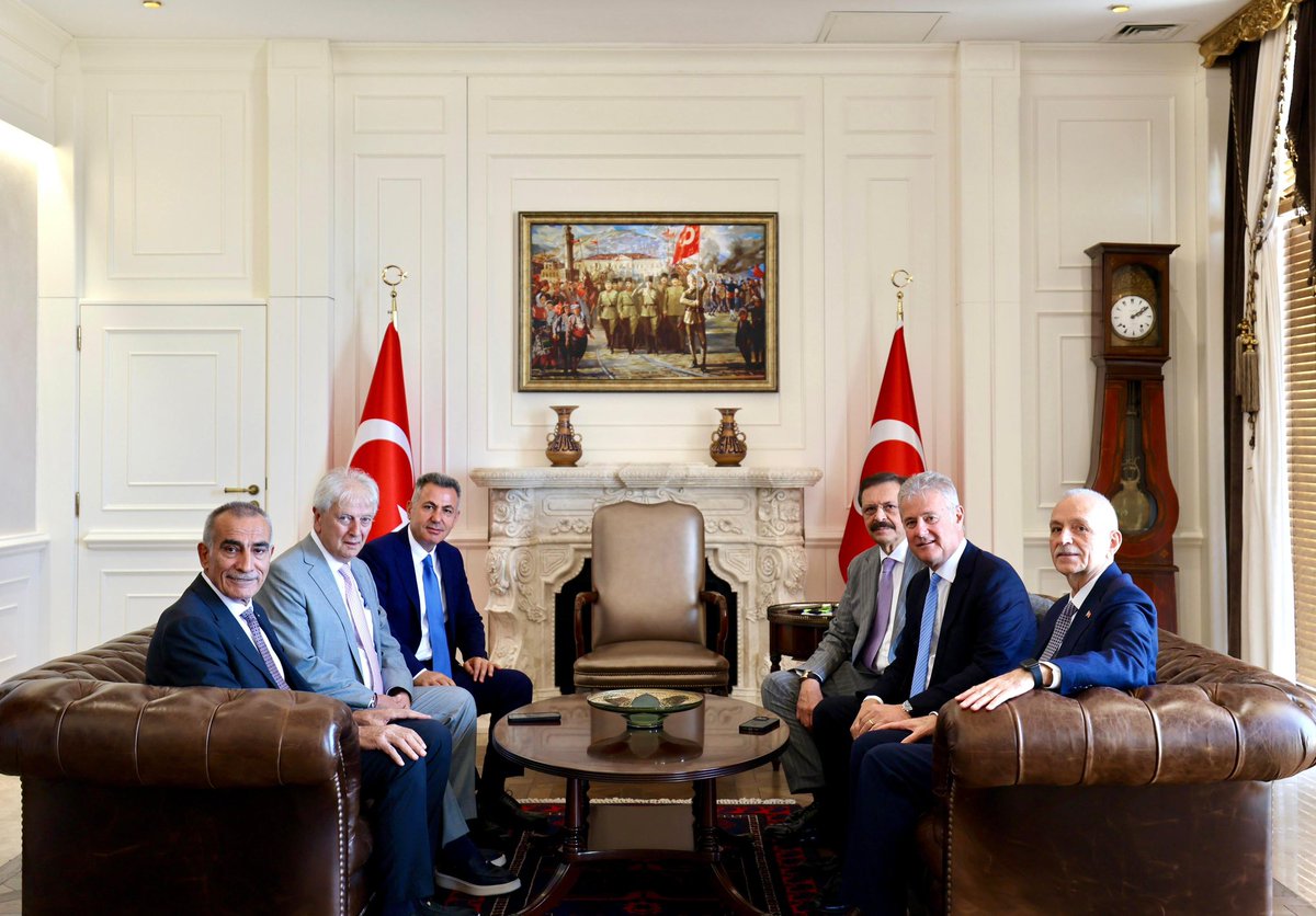 Ender YORGANCILAR (@eyorgancilar) on Twitter photo TOBB Başkanımız Sayın <a href="/RHisarciklioglu/">Rifat Hisarcıklıoğlu</a> ile birlikte, T.C. İzmir Valimiz Sayın <a href="/drsuleymanelban/">Dr. Süleyman Elban</a> ’ı ziyaret ettik. Görüşmemizde, son dönemde ilimizde meydana gelen orman yangınları dolayısıyla geçmiş olsun dileklerimizi ilettik. Yangınların ardından oluşan zararlar ve yürütülen TOBB Başkanımız Sayın <a href="/RHisarciklioglu/">Rifat Hisarcıklıoğlu</a> ile birlikte, T.C. İzmir Valimiz Sayın <a href="/drsuleymanelban/">Dr. Süleyman Elban</a> ’ı ziyaret ettik. Görüşmemizde, son dönemde ilimizde meydana gelen orman yangınları dolayısıyla geçmiş olsun dileklerimizi ilettik. Yangınların ardından oluşan zararlar ve yürütülen