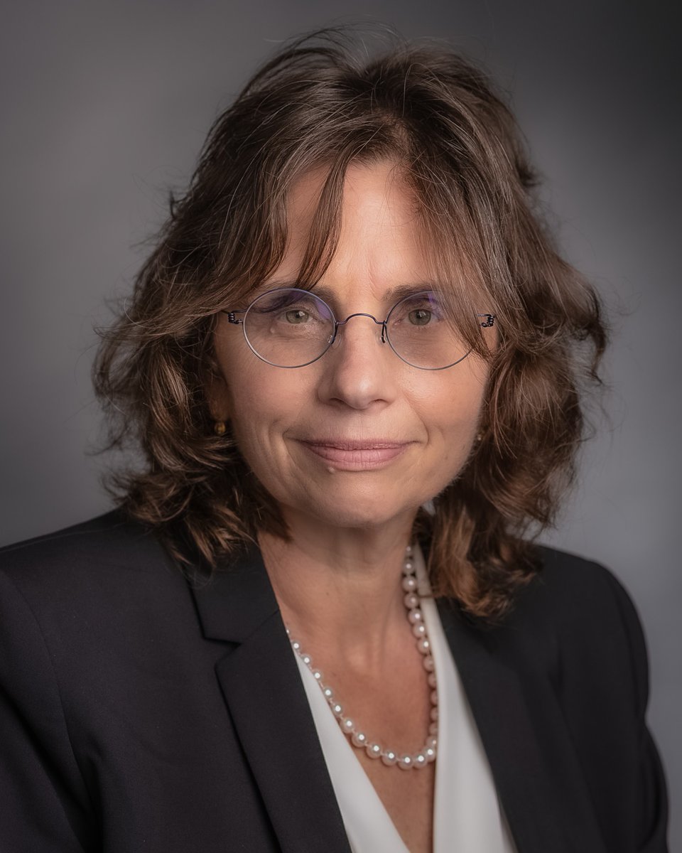 DanaFarber's tweet image. Marilyn Hammer, PhD, RN, FAAN, director of our Phyllis F. Cantor Center for Research in Nursing and Patient Care Services, was appointed by the @AAN_Nursing to a @theNAMedicine Genomics and Precision Health Roundtable in Washington, D.C. Please join us in congratulating her on…