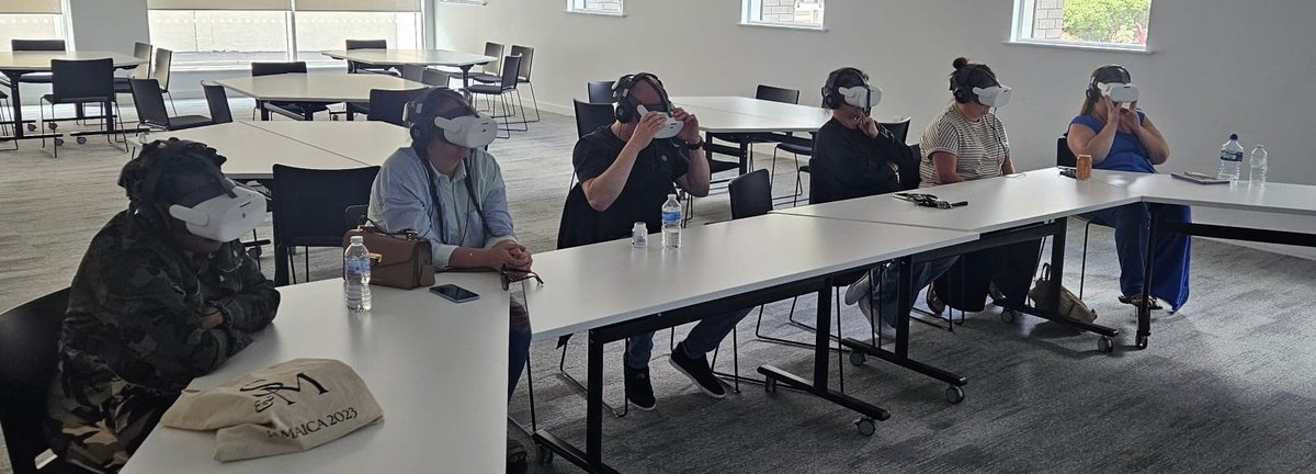EndoscopyWest's tweet image. Great day at @LJMU today with our HCA students! 🙌
Lots of brilliant talks, realistic care scenarios & even some time in VR headsets 👀🩺
Learning loads and having fun doing it!
#HCA #LJMU #HealthcareTraining #VRlearning