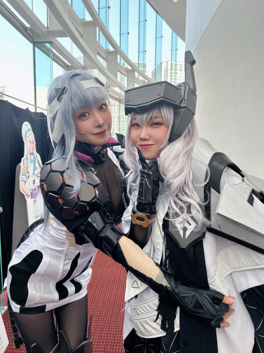 スノーホワイトとはモダニア姿でも✨
#ニケステ https://t.co/FgYtmg4jGZ