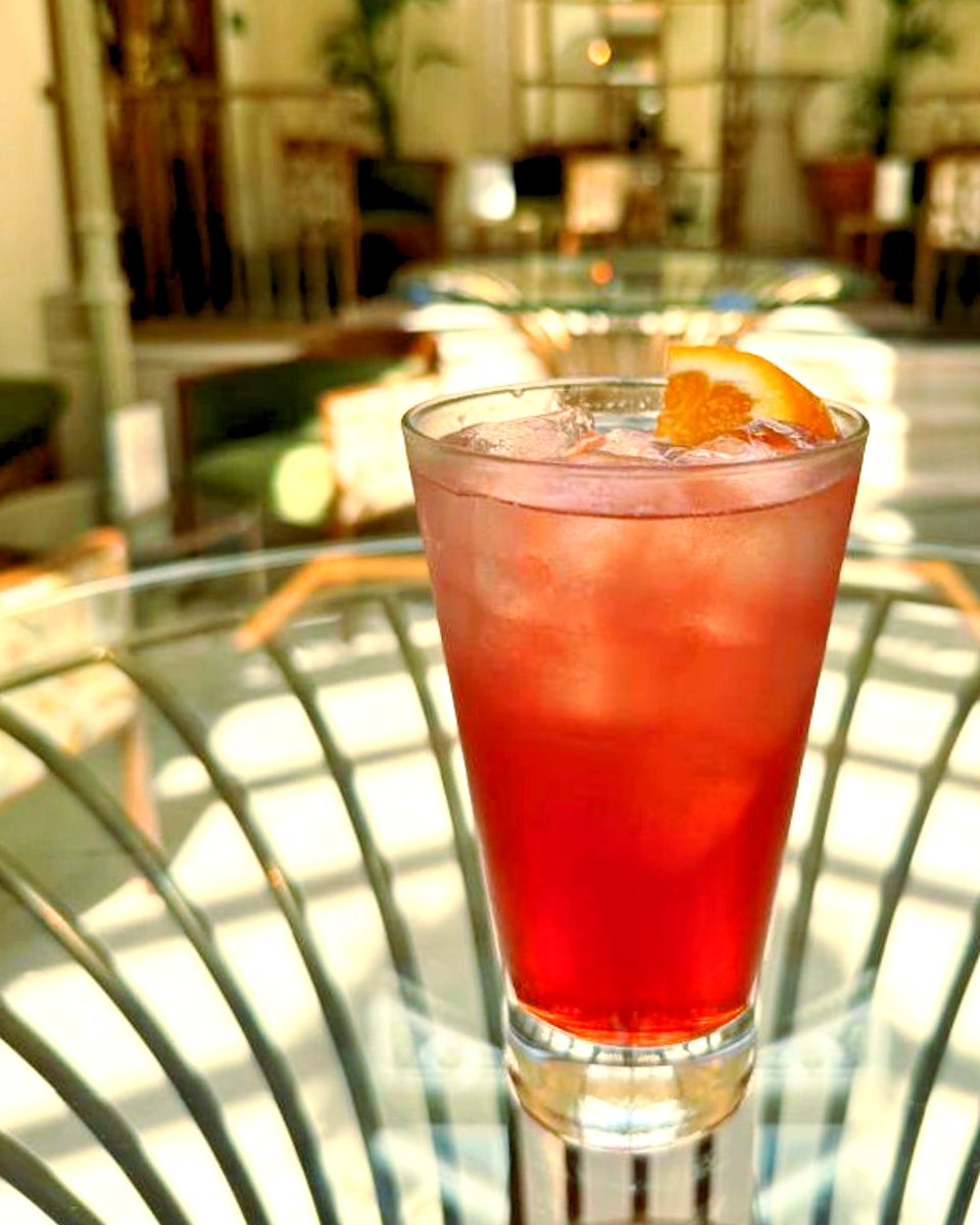 DMTWestEnd's tweet image. Step into summer with the Santoni Summer Spritz 🍊
A bright, floral and slightly bitter cocktail that balances Bombay Gin with the bittersweet complexity of Amaro Santoni, and the tart, fruity freshness of raspberry lemonade.
Available now at all Delfont Mackintosh Theatres.