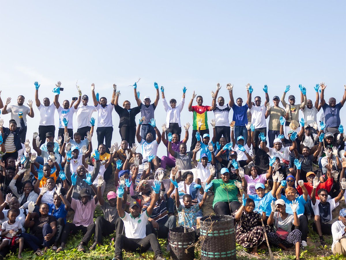 SandraA_JOHNSON's tweet image. Aujourd’hui, avec les jeunes et cadres de notre commune, nous avons mené une opération de ville propre, dans l’esprit de redevabilité envers notre environnement et notre commune modèle.⤵️

#Lacs1 #AllonsY #Aneho