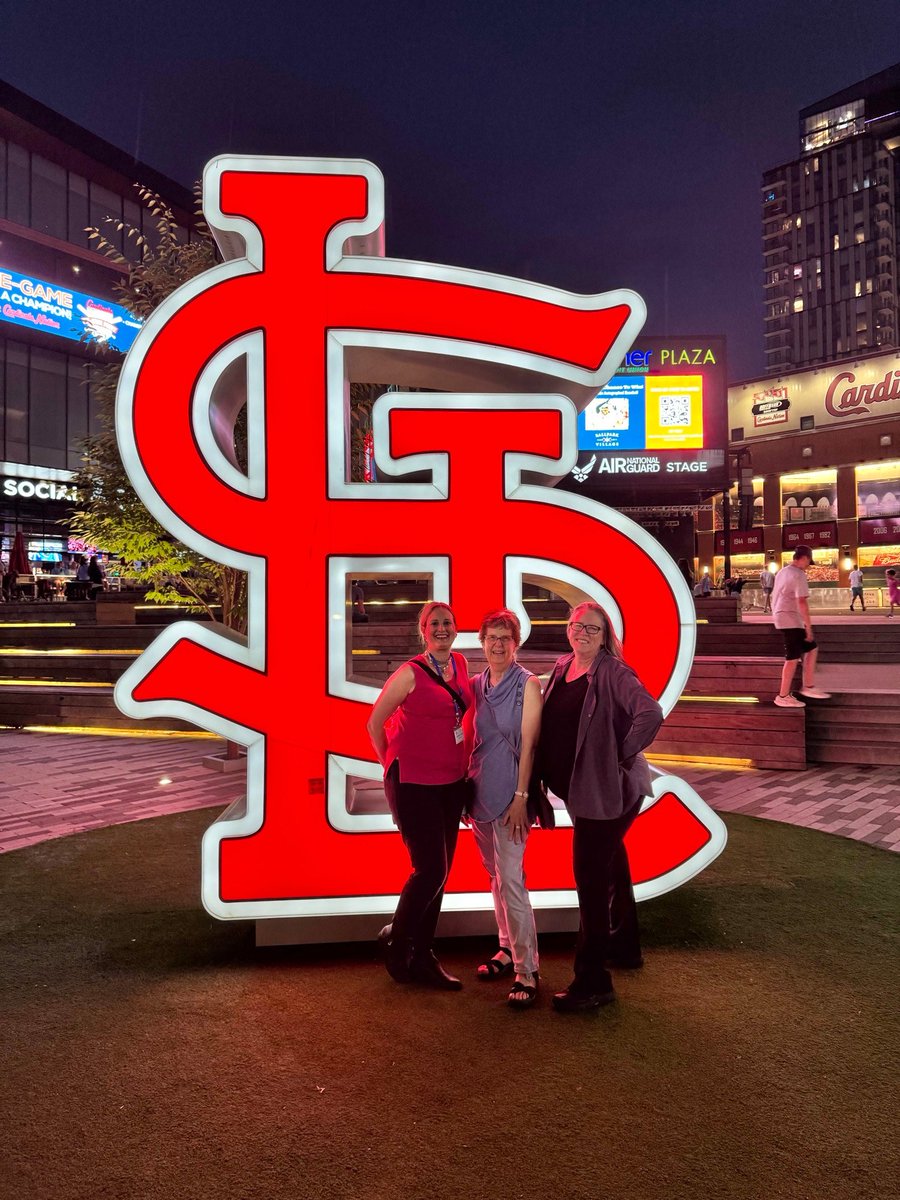 Analisa Swan🪷🏳️🌈#DemForce🇺🇦⚖️💛🐝🇺🇸💙😍🌊 tweet media