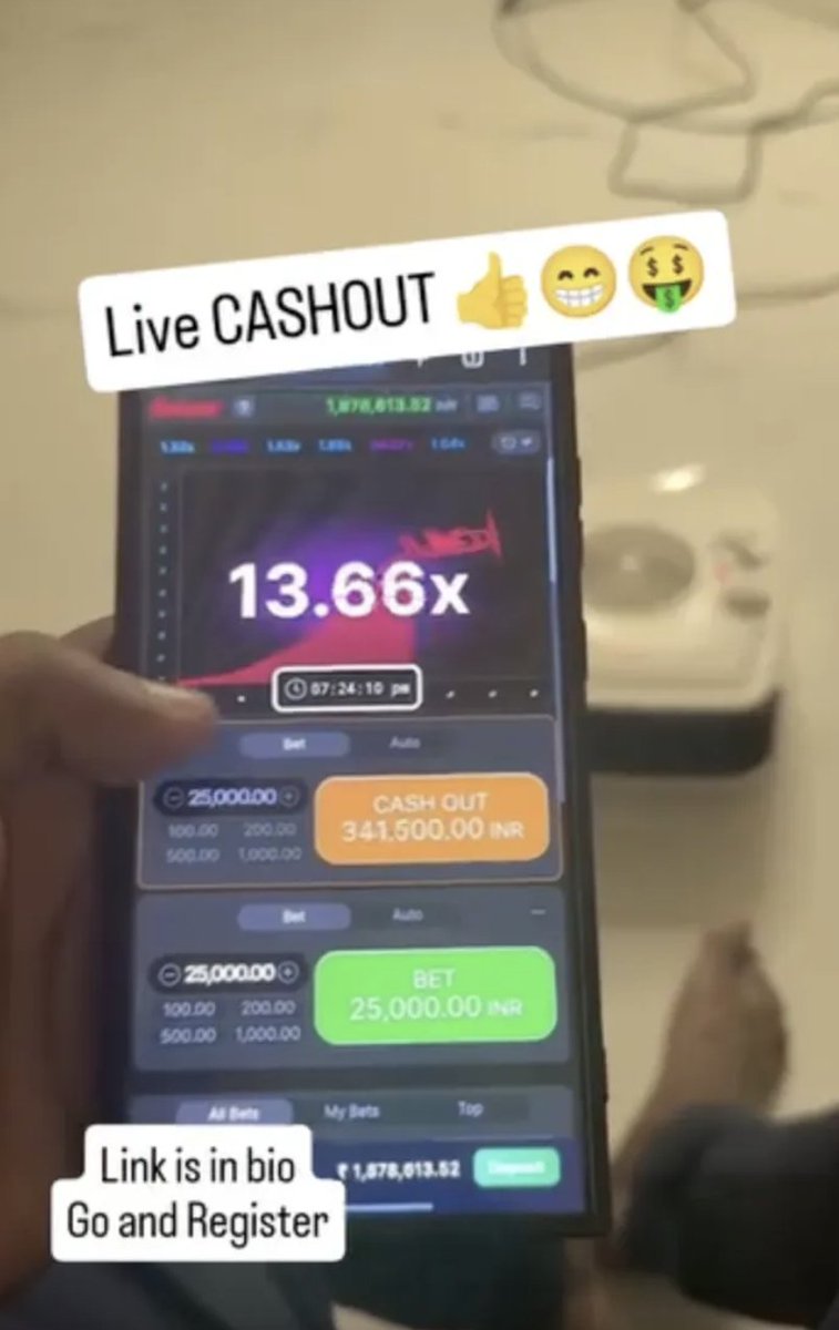 play_aviator's tweet photo. 💰 LIVE CASHOUT at 13.66x! 🚀 This is how you win big in Aviator! Ready to test your timing? https://t.co/UXqnp5jccs 👆😄💲 #LiveCashout #AviatorWin #BigWin #AviatorGame https://t.co/zjUxlo38Dl