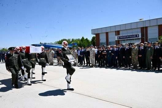 Pençe-Kilit Operasyon Bölgesi'nde Şehit Olan Hemşehrimiz Müht. Ast. Kd. Çvş. Abdurrahman Akdoğan'ın Naaşı Malatya’da

Aziz Şehidimize Allah'tan Rahmet; Ailesine Sabırlar Dileriz.