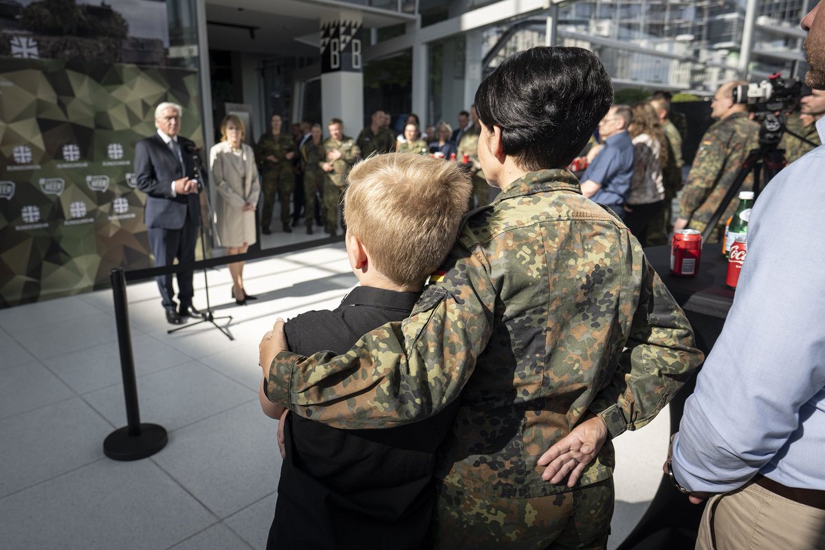 Nils Schmid tweet media