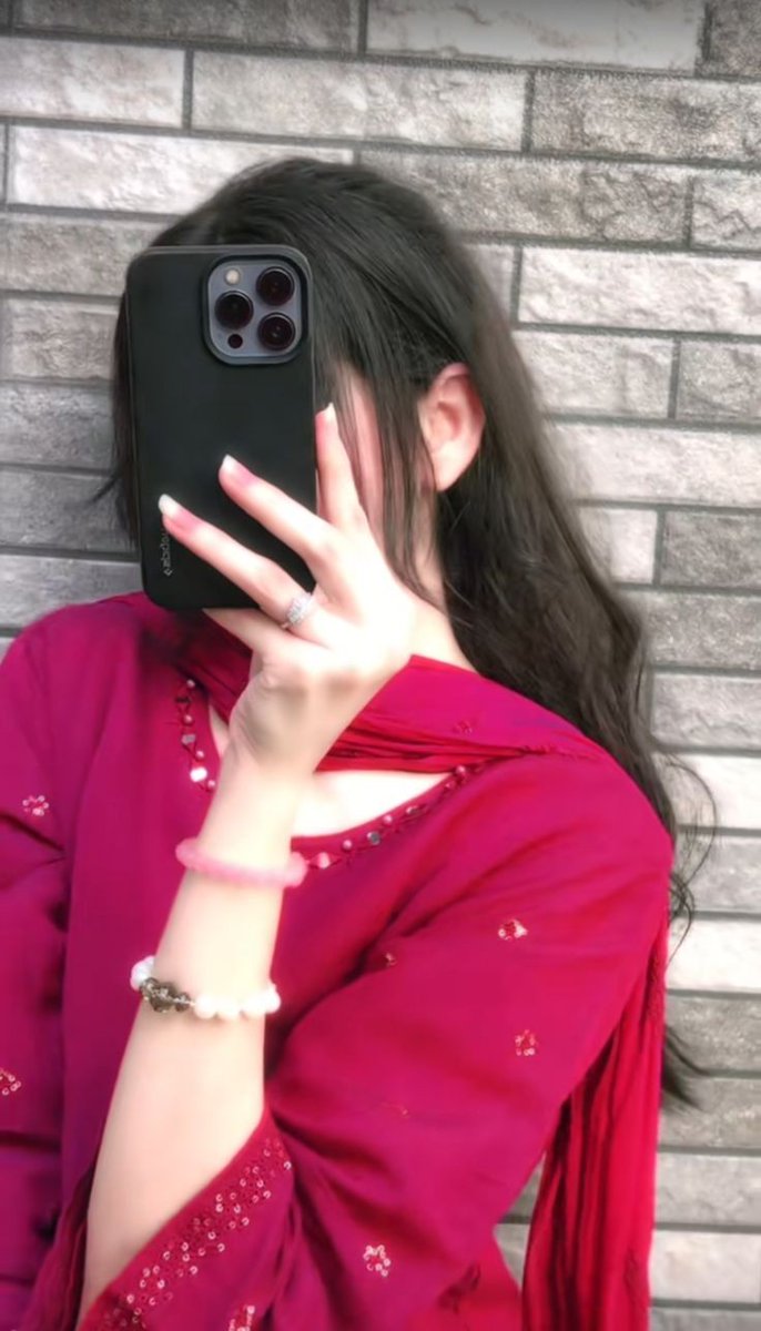 I am a common girl thinking special