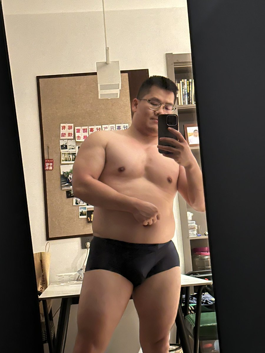 爱打篮球的boy tweet media