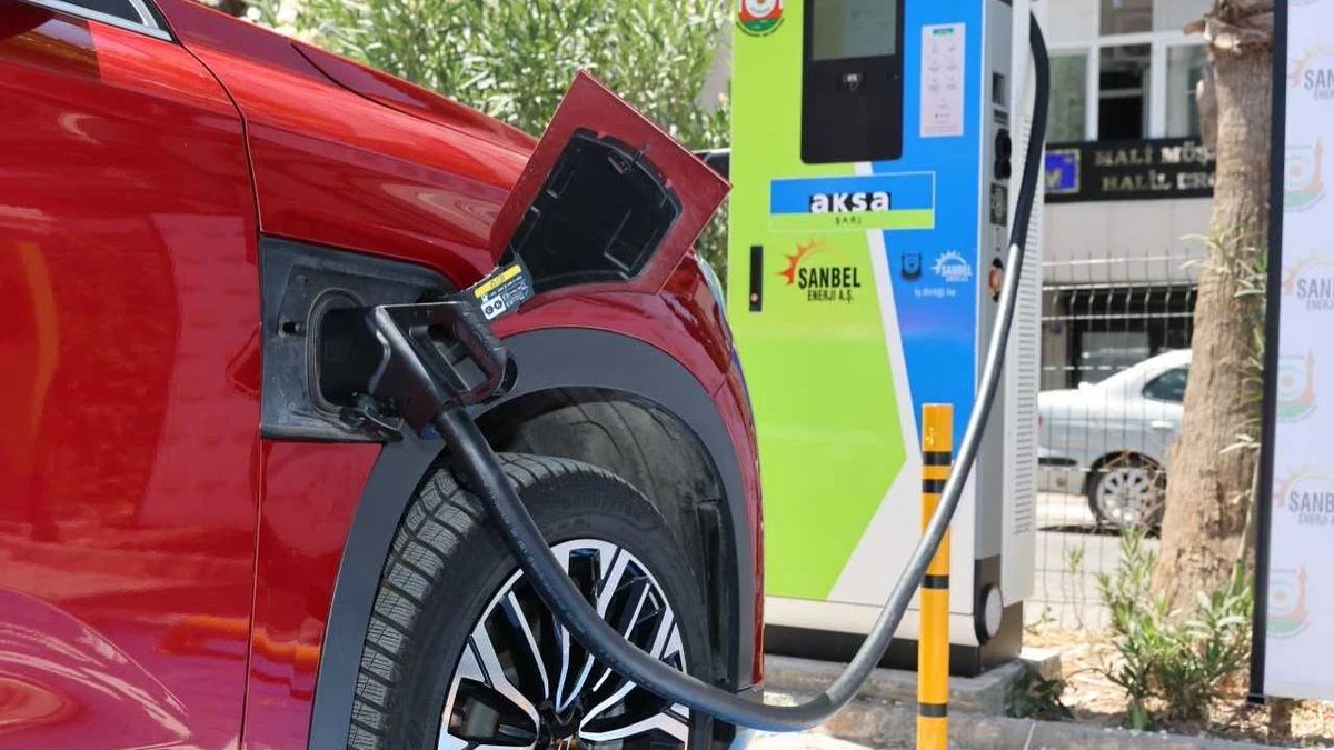📌Şanlıurfa'da 6 bölgeye araç şarj istasyonu kuruldu 

amedhaber.net/sanliurfada-6-…