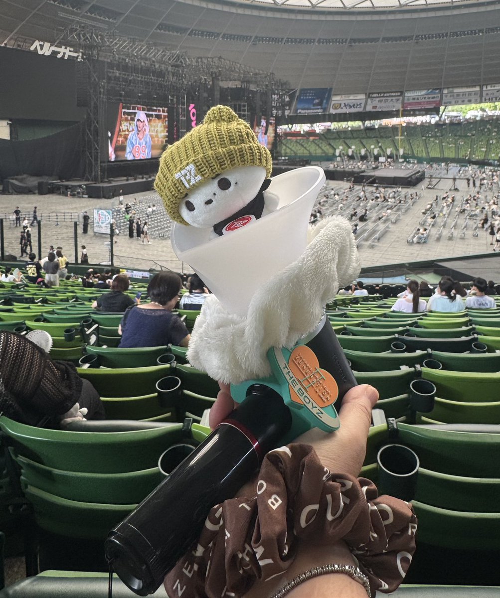 昨日はベルーナ📣
めちゃくちゃ暑かった🫠
ドボいろいろあったけど😑
みんな不安で大変だっただろうけど
頑張ってた
カッコよかった
ドボは１１人だからメンバー１１人分の名前叫んできた笑
#THEBOYZ #theboyzis11