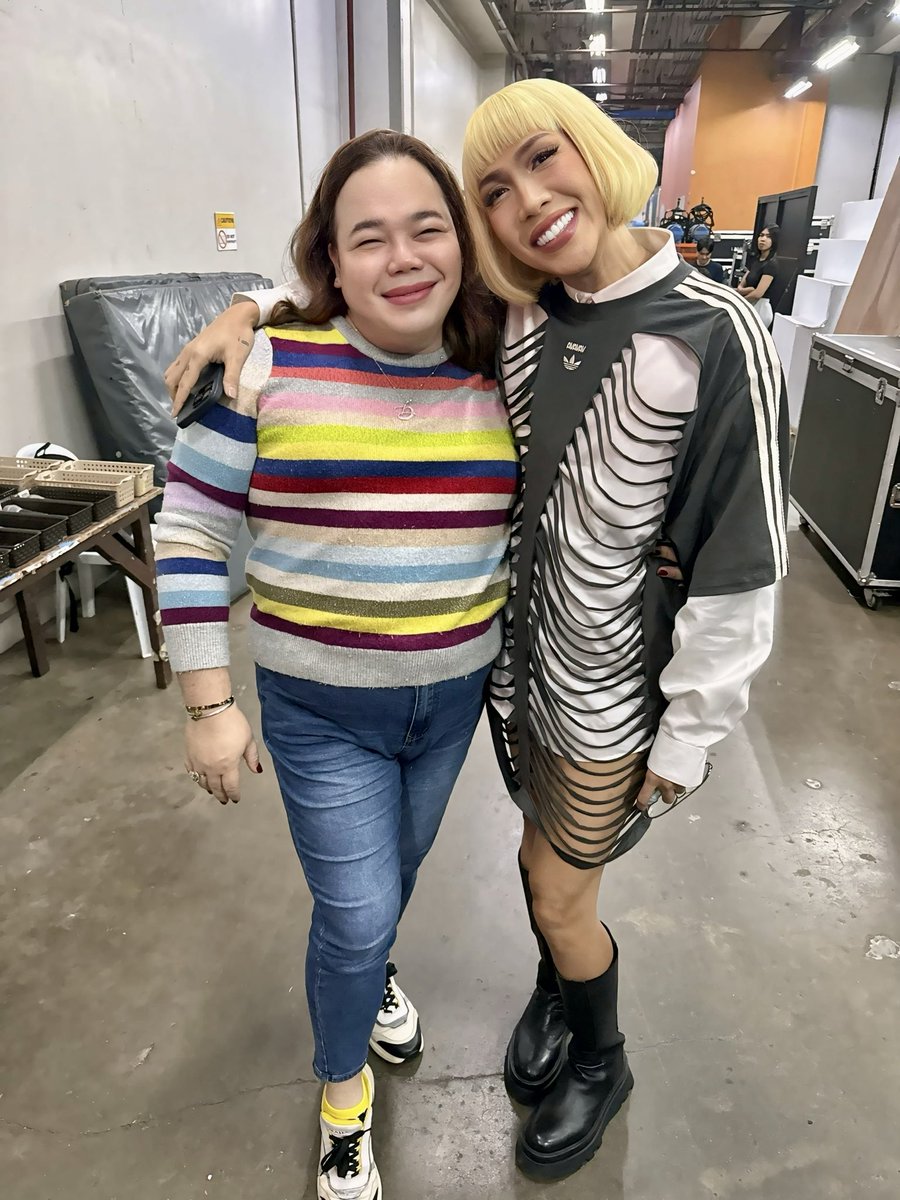 Darla Sauler (@darlasauler) on Twitter photo My Ats. My dearest friend since I started working in ABS-CBN. I love you always <a href="/vicegandako/">jose marie viceral</a> ♡♾️ My Ats. My dearest friend since I started working in ABS-CBN. I love you always <a href="/vicegandako/">jose marie viceral</a> ♡♾️