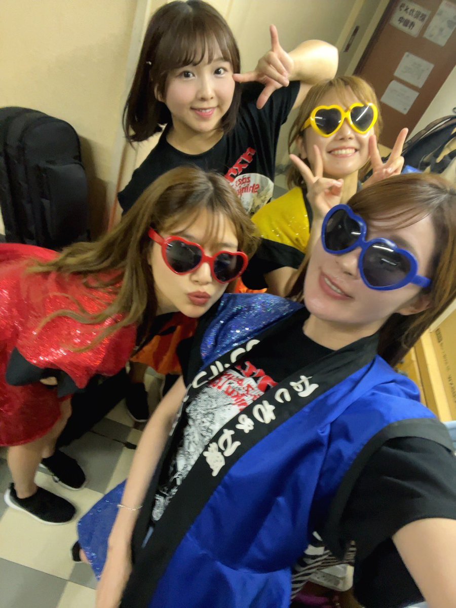 hachake315's tweet photo. 昨晩はダスク���ェスありがとうございました🥺🥺🥺🥺
ダスクは私たち的になにかと節目となる時にメンバーと遊びに行かせてもらっているエモーショナルな場になっています！
これからも何卒よろしくお願いします！ https://t.co/aRmlmPIs0I