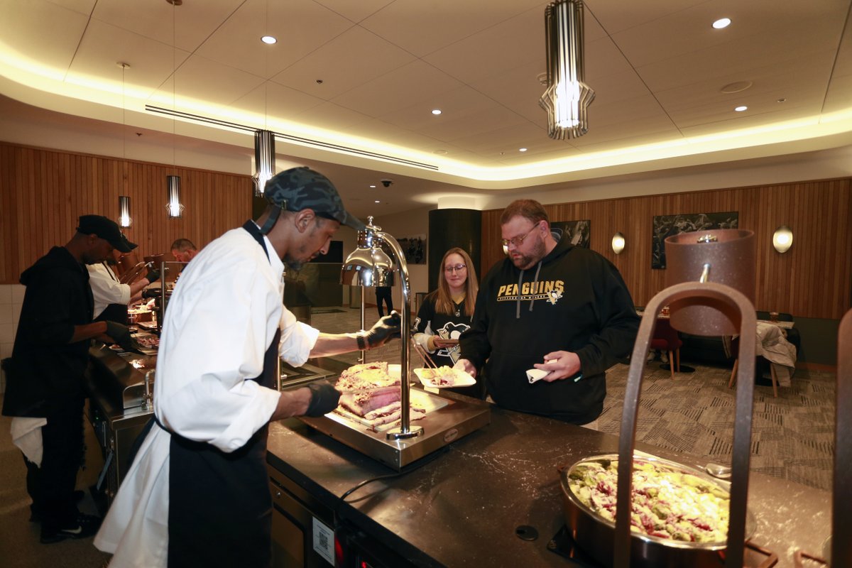 Pens Tickets tweet media