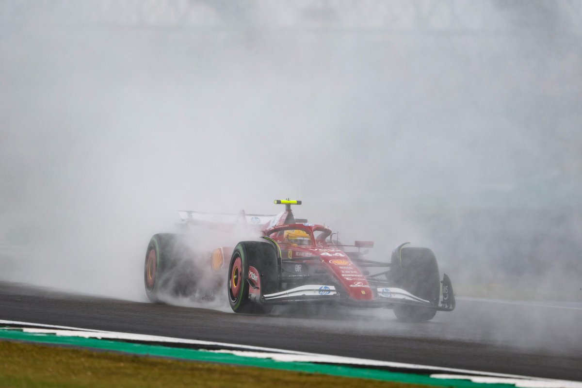 Lewis Hamilton didn't think Nico Hulkenberg was catchable in #BritishGP after mistakes he made.

He highlights issues of the car in wet which he wants team to rectify, as Frederic Vasseur notes of GPS issue at one moment in grand prix:

formularapida.net/en/hamilton-di… #F1