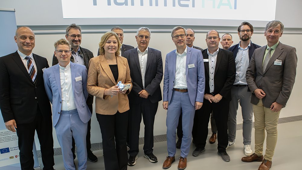EuroHPC_JU's tweet image. Today, HLRS welcomed Henna Virkkunen, the European Commission’s Executive VP for Tech Sovereignty, Security, and Democracy.
🚅As part of her tour to @EuroHPC_JU AI factories, the visit focused on #HammerHAI, one of the 13 selected AI Factories.
🔗hlrs.de/news/detail/eu…