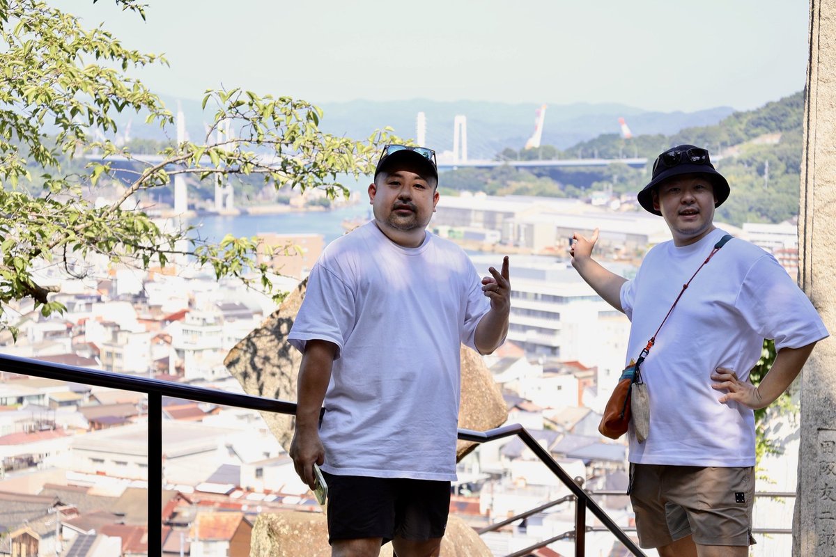 たろー tweet media