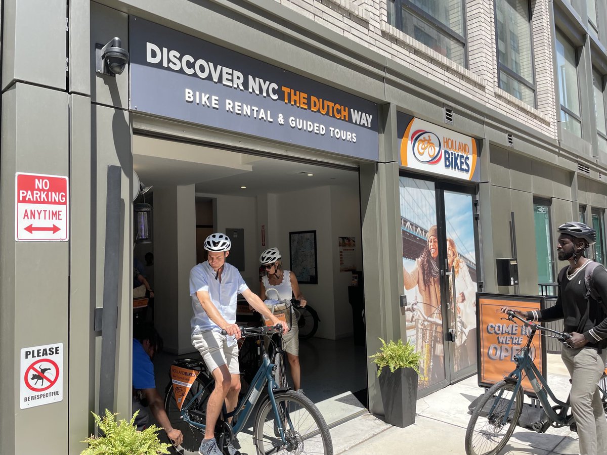 Fietsen in New York: “hoe ver het was en hoe warm”, vrij naar Nicolaas Beets. Echter in New York prima veilige fietsroutes uitgezet in het afgelopen decennium. Was prima te doen.