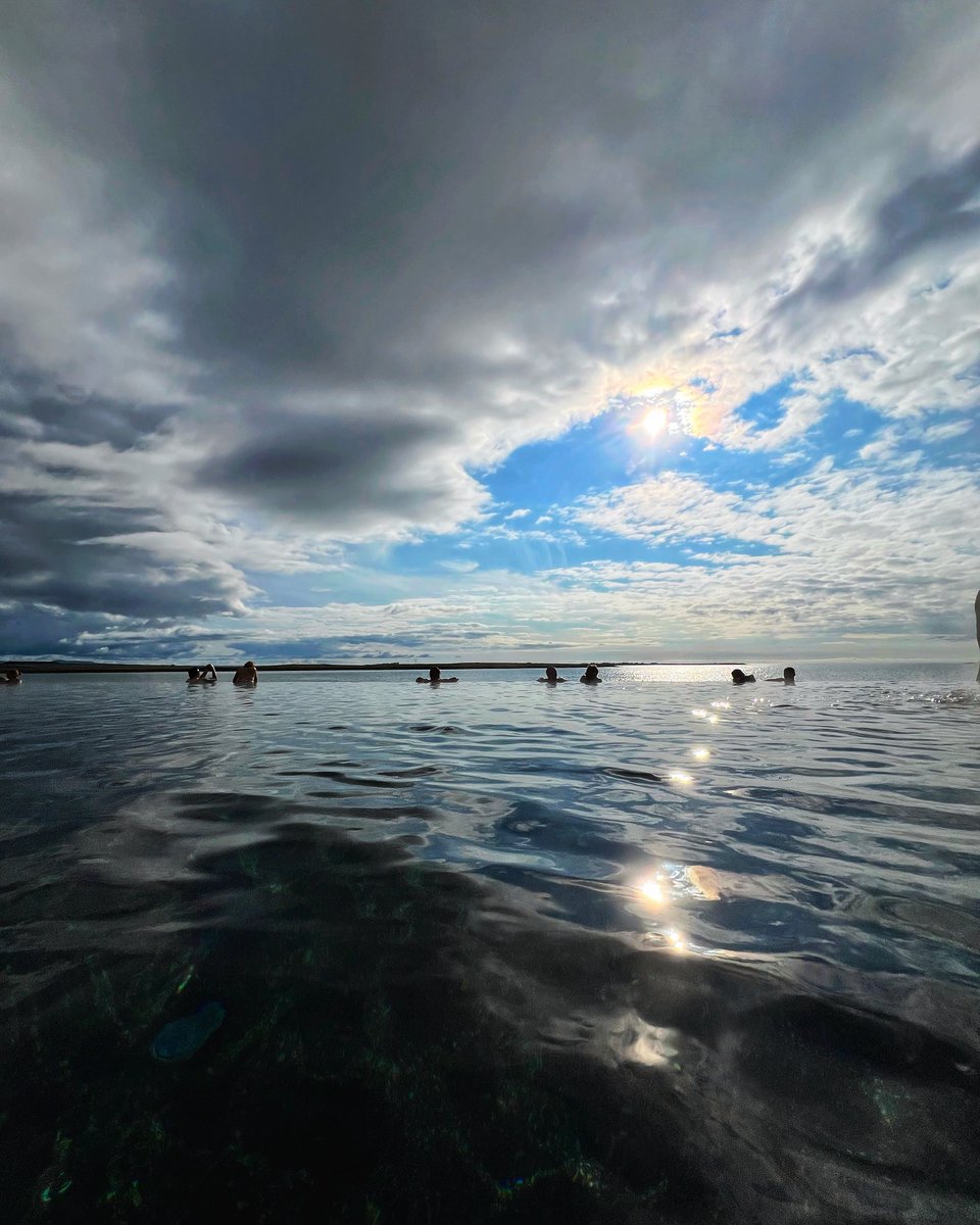 ꄲꉔ꒤꒒꒤ꇙ 📷 (@oculusvision) on Twitter photo Good Morning ☀️ Good Morning ☀️