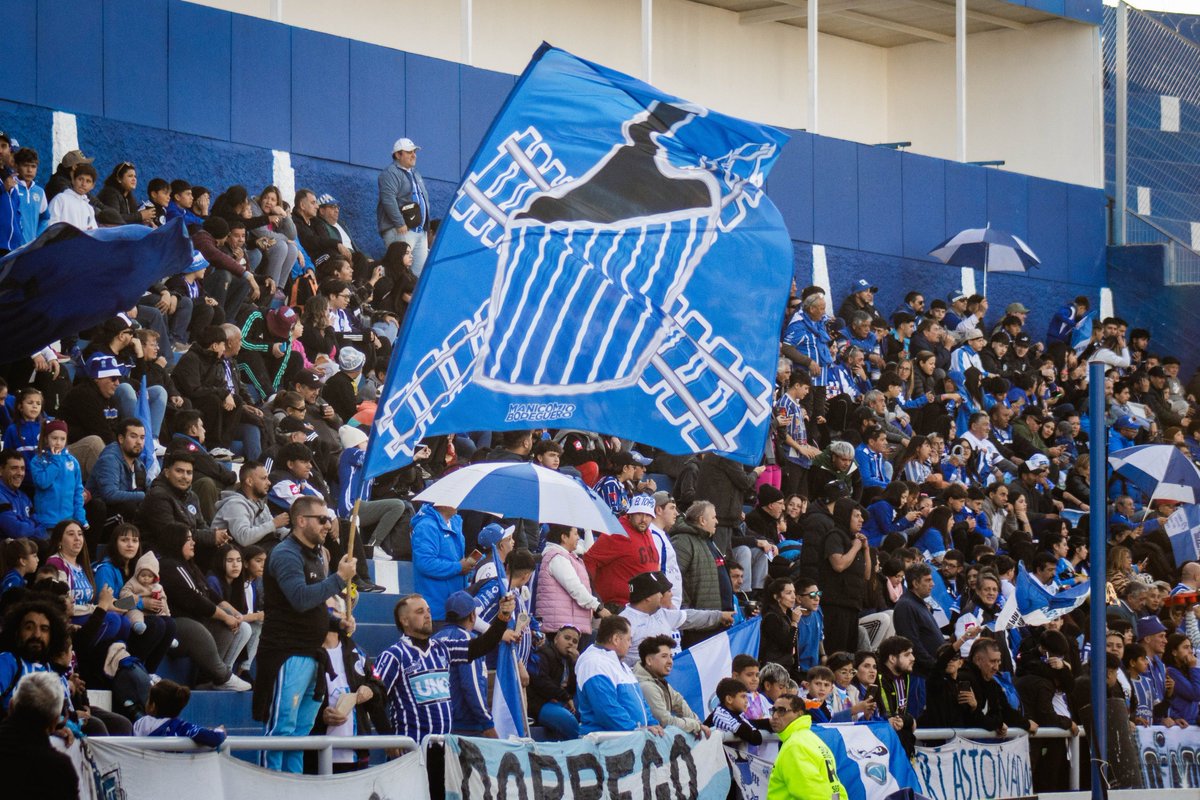 #GodoyCruz 
Una tandita más de fotos de la inauguración del Feliciano Gambarte.
En este caso, son todas de <a href="/SantiTagua/">Santi Tagua</a>