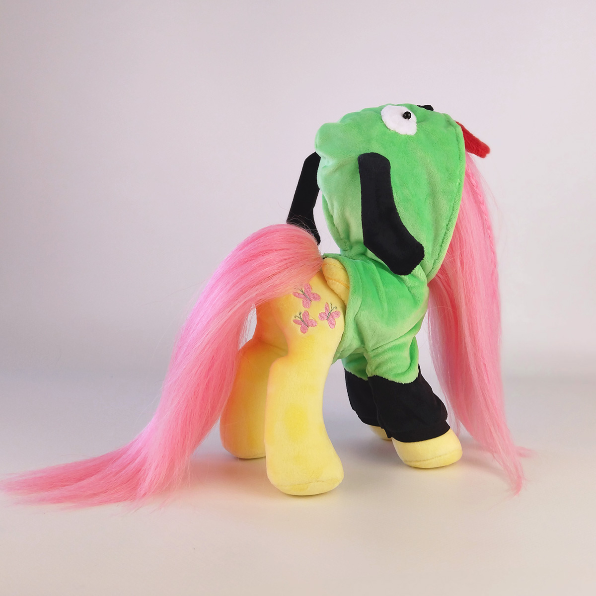 larsen_toys's tweet photo. Size 30 cm/11"

~ soft mane and tail for combing
~ magnet in the muzzle
~ removable hoodie

+🎁 a set of hair accessories 

Рriсе $390 + shipping

Plushie will be sent home within a few days after payment💖

You can pay with your card or use PayPal card 
with boosty or hipolink https://t.co/iXditpioDh