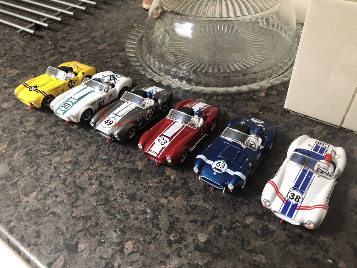 FormerCarPR's tweet image. Cooking With Cobras?
Arrived at a friend’s house to find no cake in the kitchen, but he is cooking up a treat with this selection in Shelby Cobras by Ninco.