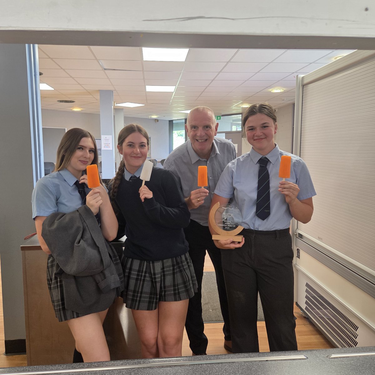 Lipson Co-operative Academy (@lipsonacademy) on Twitter photo Proud that three GCSE Food and Nutrition students - Holly Ashmore, Lily Pedrick and Scarlett Winter - won the NextGen Bake-Off 2025 challenge at City College with a tiered cake inspired by Plymouth history and the Mayflower Steps
Thanks, too, to <a href="/JackaBakery/">Jacka Bakery</a>
#LipsonLife 💙 Proud that three GCSE Food and Nutrition students - Holly Ashmore, Lily Pedrick and Scarlett Winter - won the NextGen Bake-Off 2025 challenge at City College with a tiered cake inspired by Plymouth history and the Mayflower Steps
Thanks, too, to <a href="/JackaBakery/">Jacka Bakery</a>
#LipsonLife 💙