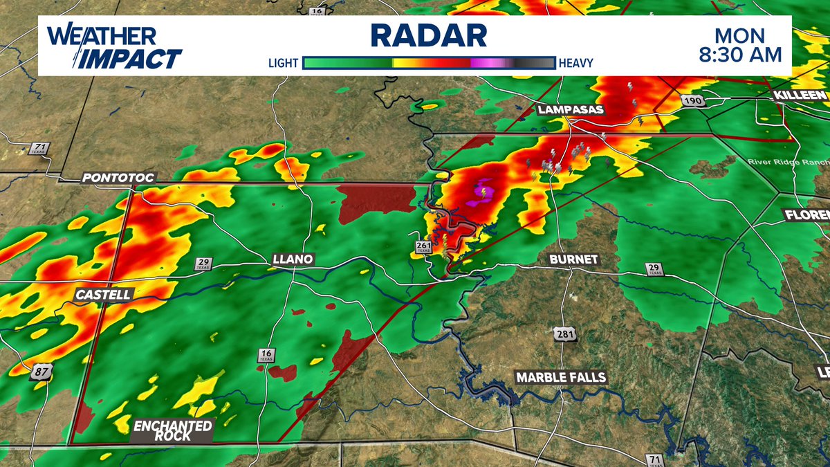 KCShermanWx's tweet image. FLASH FLOOD WARNINGS in effect from Llano to Burnet Co.
Rainfall rates in NW Burnet Co. now being estimated at around 4" per hour in some spots by radar. With how saturated soils are, flooding can develop FAST. Stay off the roads in those areas right now.