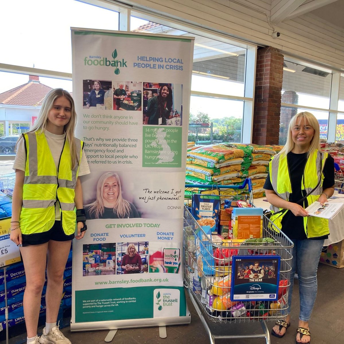 Barnsley Foodbank Partnership (@barnsfoodbank) on Twitter photo We have a few slots available at our Tesco Penistone Food Drive this Thursday!
Let us know if you're able to come along and donate a few hours of your time. Thank you.
manager@barnsley.foodbank.org.uk / 01226 593787 We have a few slots available at our Tesco Penistone Food Drive this Thursday!
Let us know if you're able to come along and donate a few hours of your time. Thank you.
manager@barnsley.foodbank.org.uk / 01226 593787