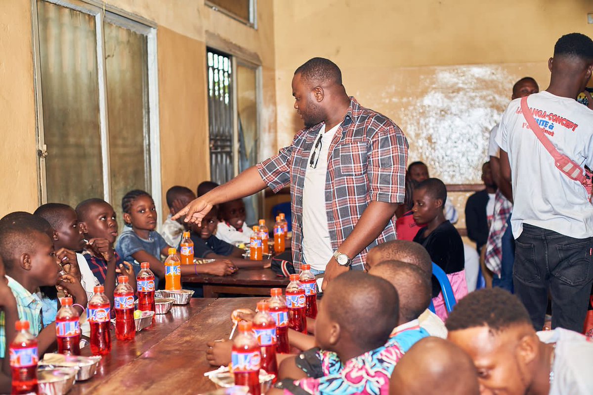 #RDC 🇨🇩: Bonsoir à tous, je vous espère bien portant. Pour rendre la rentrée scolaire de nos frères et sœurs orphelins (e)meilleure, nous vous confirmons la tenue de notre descente à l’orphelinat le samedi 30 août 2025.
Cependant il n’y a pas un montant fixé, donc chacun donnera
