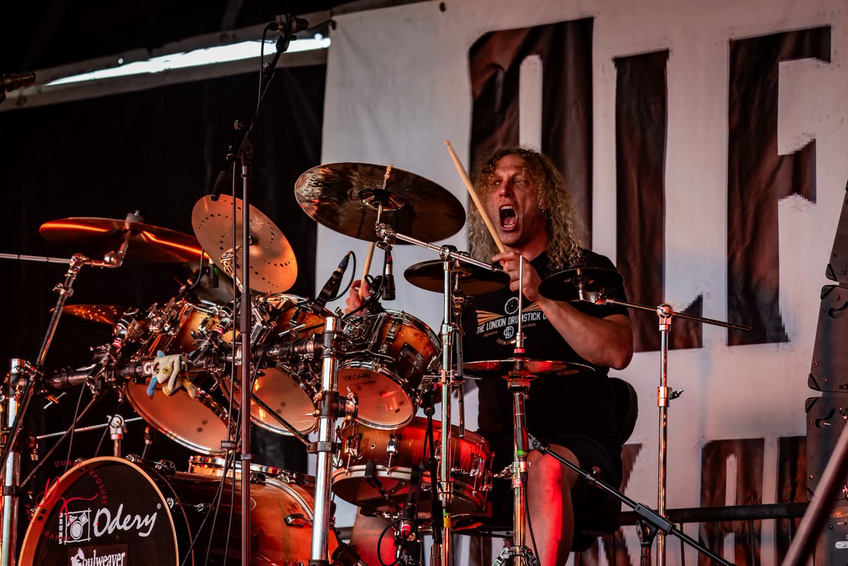 theLucyStrange's tweet image. Took Small Strange to see his dad playing with the awesome Soulweaver at Alfold Festival this weekend - and it was EPIC!!! Have a listen to their new single RED - available to stream from all the usual places 🤘🤘🤘 The really good pics are by @dubbelXposure