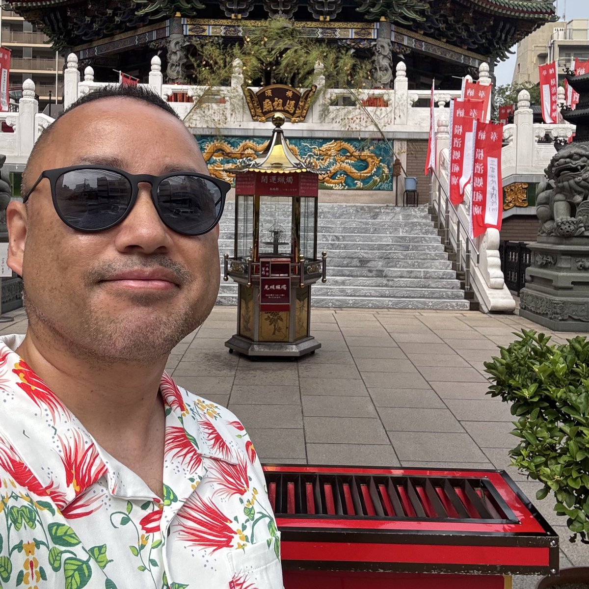 皆さんの願いが叶いますように🎋

痛くない足つぼで夏バテ対策🦶
足裏から全身の疲れにアプローチし
暑さに負けない体づくりをサポート

ー空き状況ー
8日10:00-13:00 16:00-23:00
9日18:00-23:00
10日10:00-16:00
当日予約も受け付けております

barefootreflex.jimdofree.com