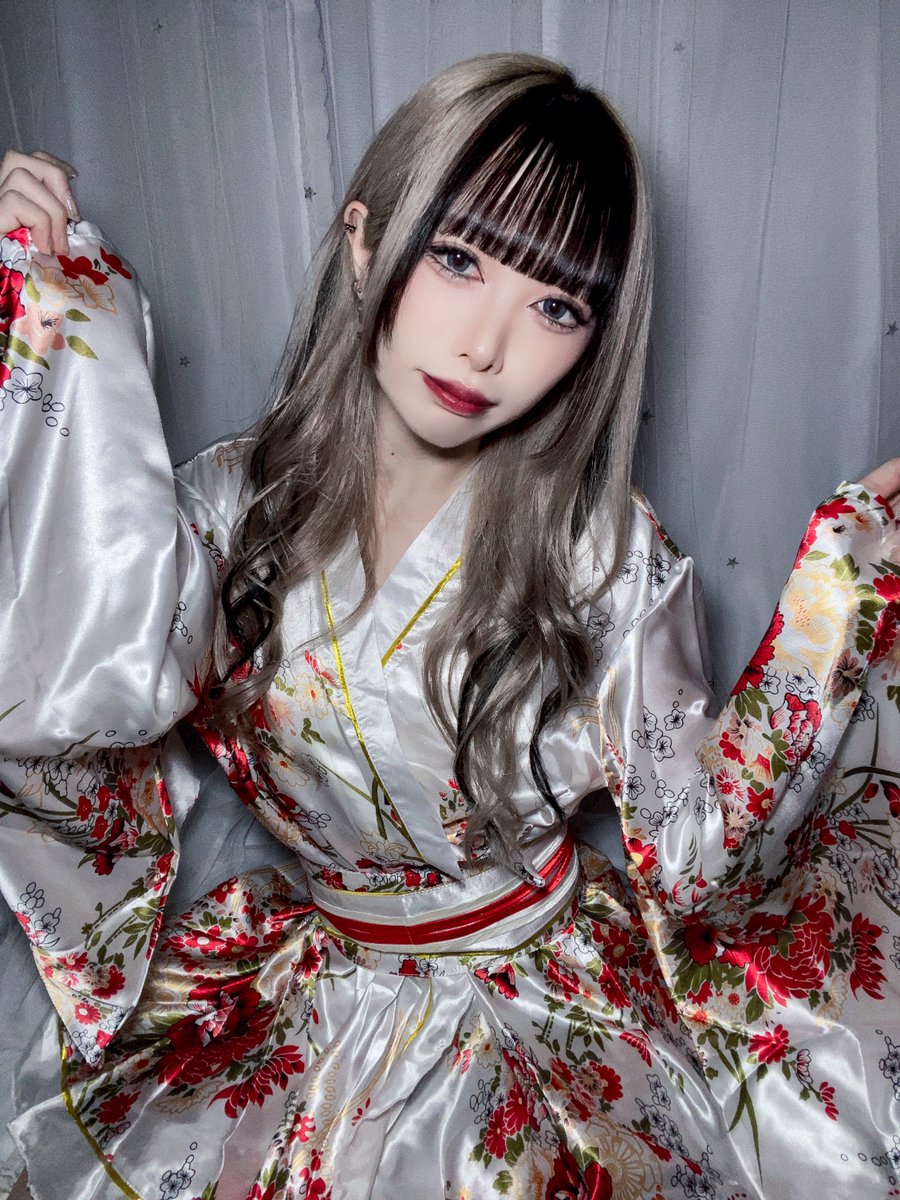 Z/X -Zillions of enemy X- SHiFT 1st Album 「キミが大好きだよ