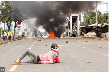 🎙️Kenya police fire on advancing crowd of protesters in Nairobi
📰Read More : rb.gy/a6kuh4   
#Epstein #織姫と彦星 #七夕の日 #願いごと ##CDTVライブライブ ##ネプリーグ #GRABFOOD TOOBLAND #Yarm #HAVE A SAFE FLIGHT JIMIN #HAVE A SAFE FLIGHT JUNGKO