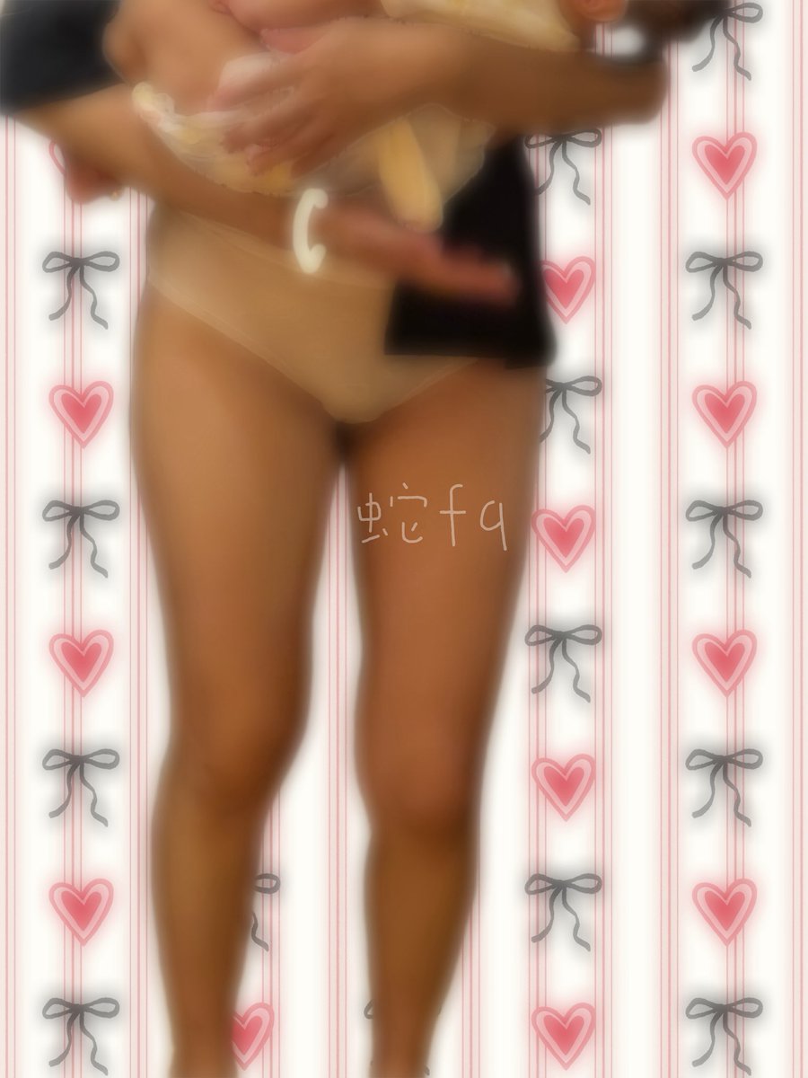 🙂‍↔️天一热在家更不喜欢穿裤子了！！#夫妻 #哺乳期