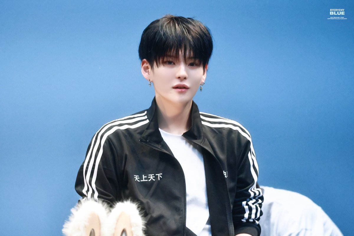 raabit__90's tweet photo. 헐 잠만
제발저요 https://t.co/ZU7eaz1SgA