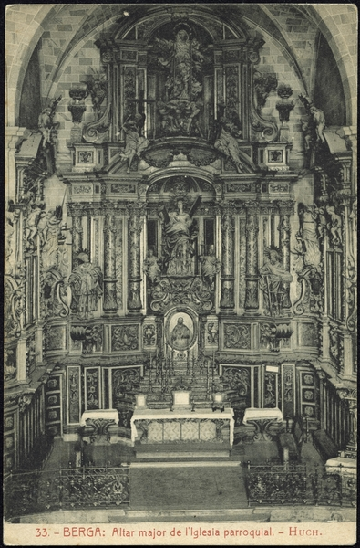 polnavarroc's tweet image. L'església de Santa Eulàlia de Berga conservava 17 retaules abans de l'estiu de 1936.
En les capelles laterals encara s'observen els relleus de les claus de volta, que indiquen quina confraria hi era establerta.
📷Retaule major
📷Clau de volta de la capella de Sant Josep