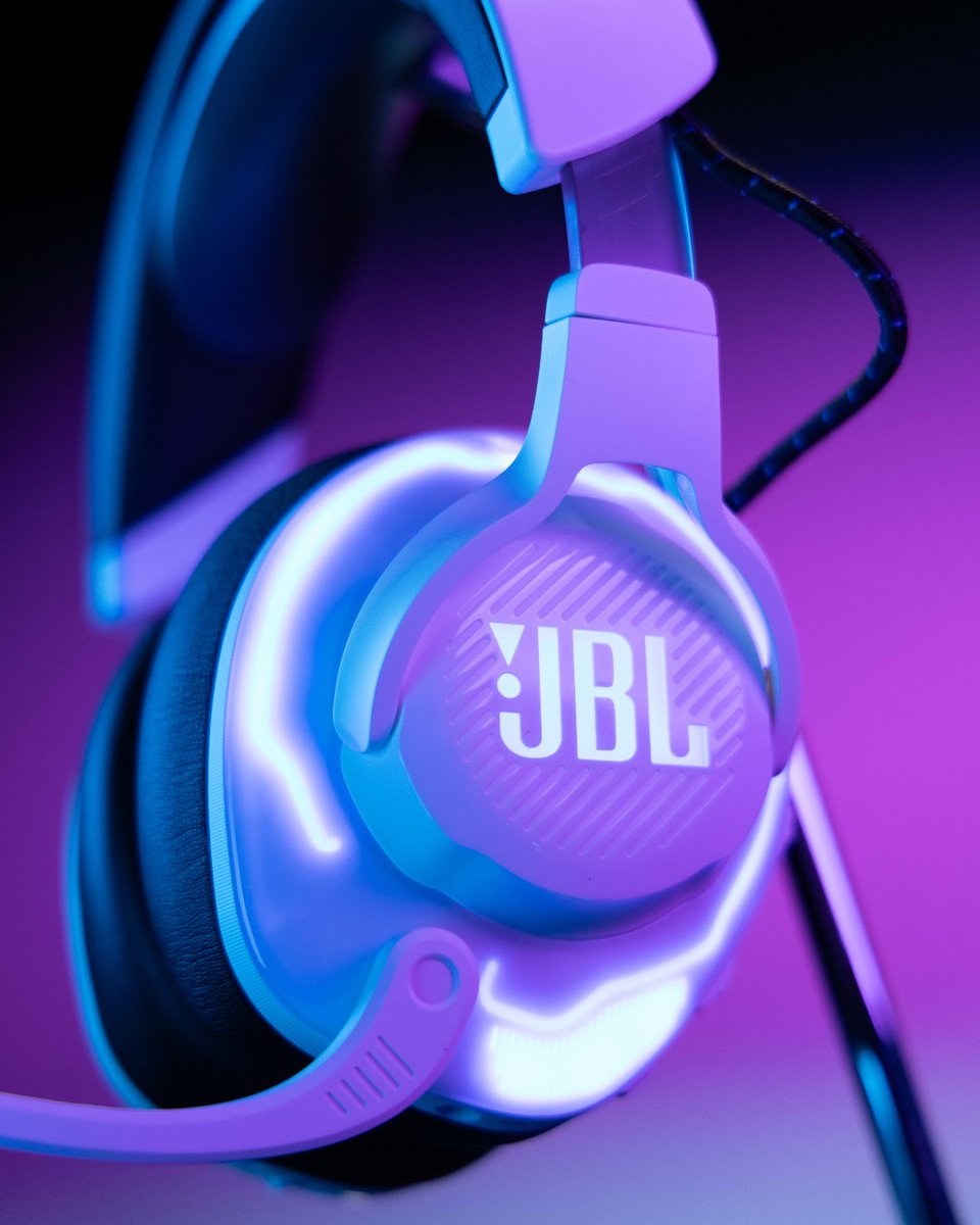 JBLQuantum's tweet image. Sound design fit for champions.

#JBLQuantum910P