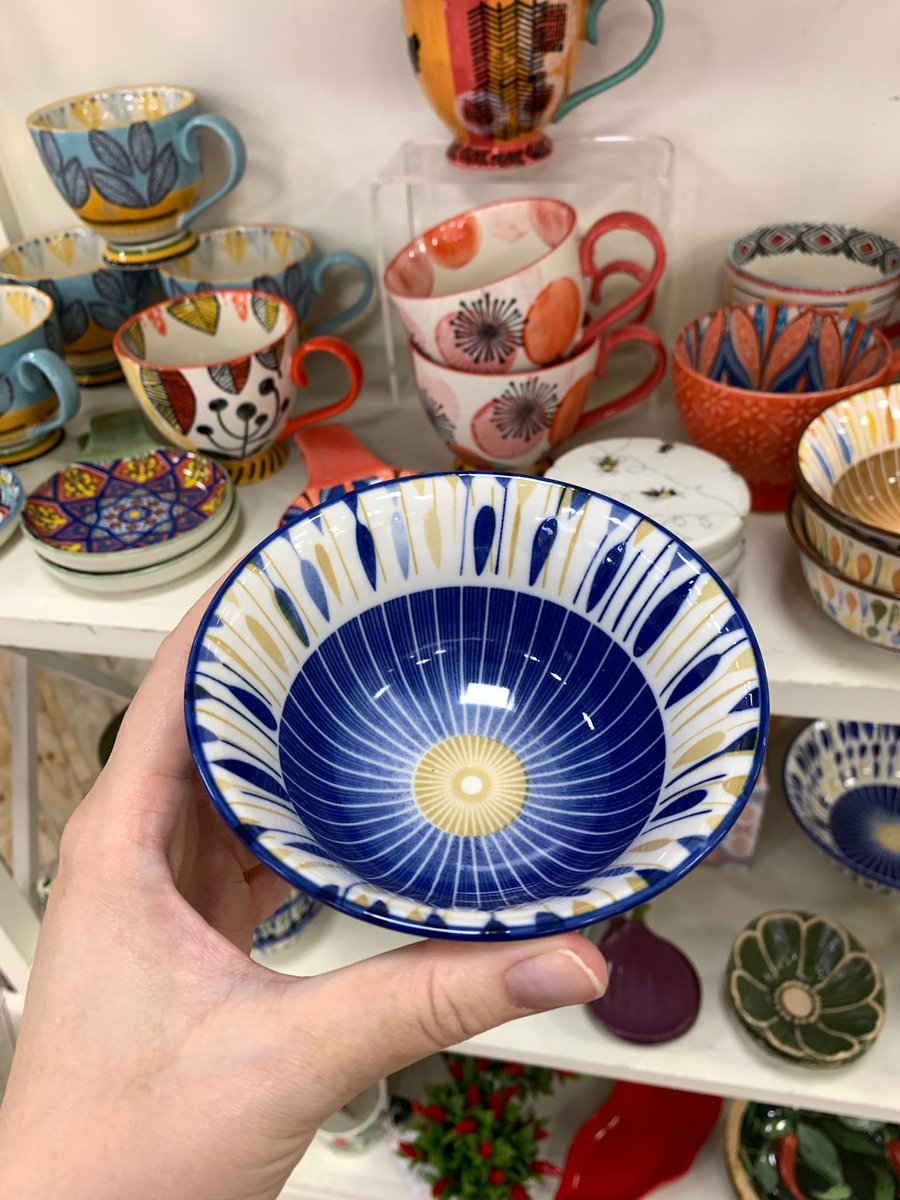 ☀️🌶️ Add a pop of the Mediterranean to your home with Atkinsons!

Think bold patterns, vibrant colours, and plenty of choice – and bring a touch of those hotter climes home with you.

All available now on The Moor, Sheffield.

#Atkinsons #Crockery #HomeInspo #Decor
