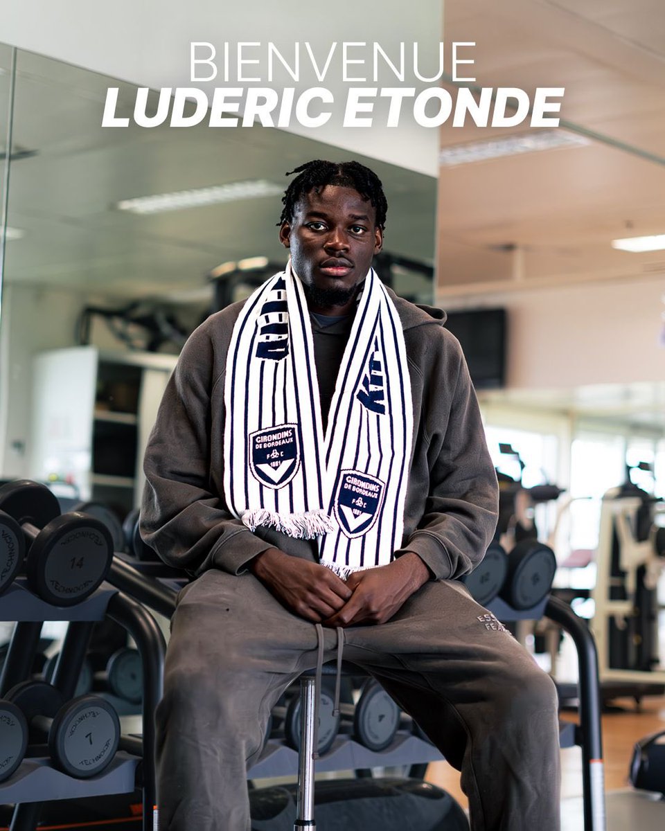 𝘽𝙞𝙚𝙣𝙫𝙚𝙣𝙪𝙚 𝙇𝙪𝙙𝙚́𝙧𝙞𝙘 💙🤍

Un nouvel attaquant signe aux Girondins. Attaquant d’1m90, Ludéric Etonde sort d’une bonne saison aux Herbiers, où il a inscrit 6 buts en 18 matchs. Après l’arrivée de Matthieu Villette, l’attaque bordelaise enregistre un nouveau renfort.