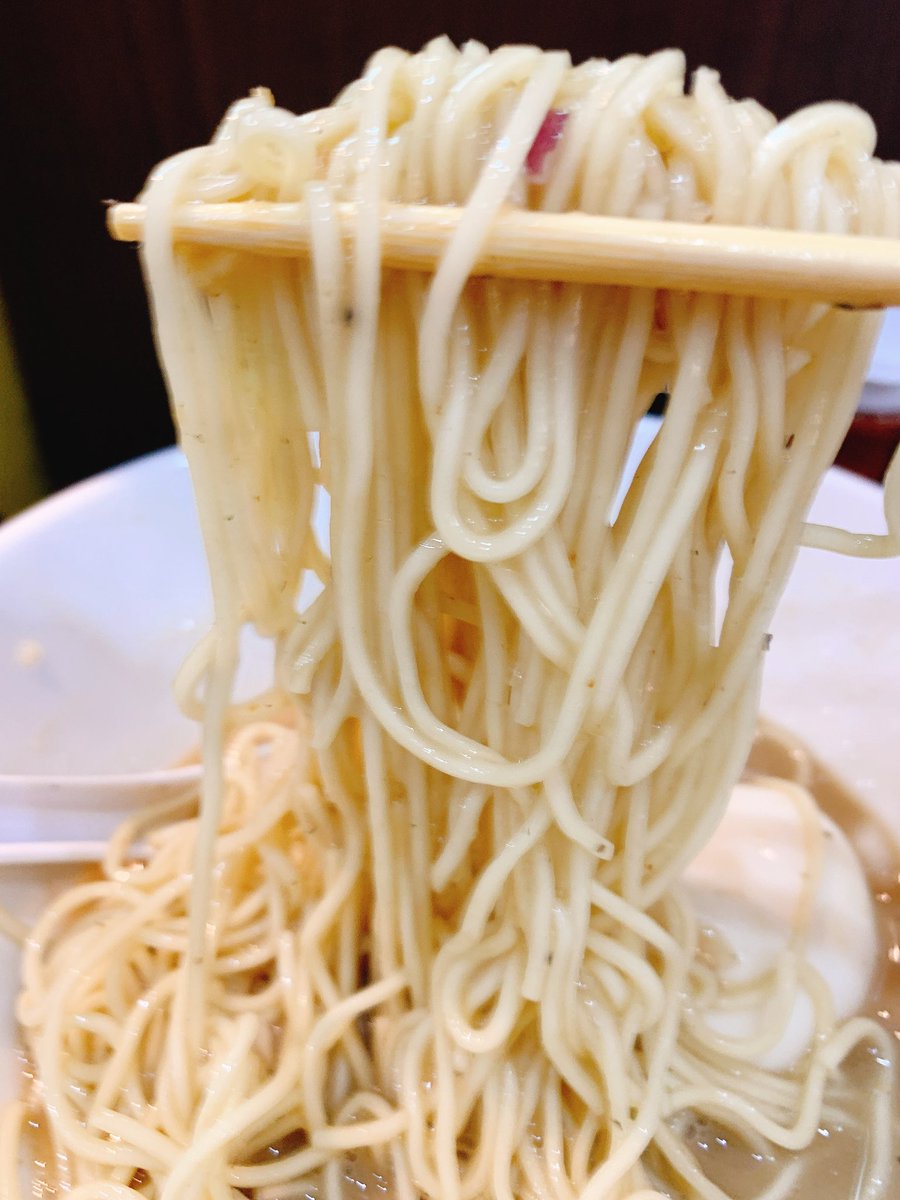 Q3_8686's tweet image. Noodle&amp;amp;Spice curry 今日の1番
#らーめんウォッチ麺
🍜オリーブいりこの濃厚煮干ソバ
🍜カキ油の和え玉
おそらく初のオリーブいりこ濃厚…
割と濃度軽めでオリーブいりこのなせる技なのかめっちゃ旨い！
驚きのカキ油！香りがカキそのもの
でペーストがないのに牡蠣の風味が
…これは…もしかし文字数