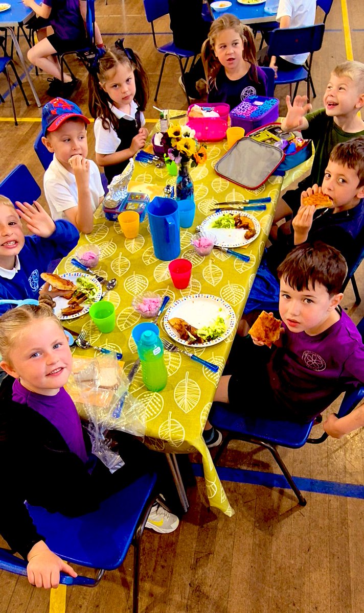 This week’s ACE FINE DINERS 🩵🩵

#welovelunchtimes #weareace 🔆