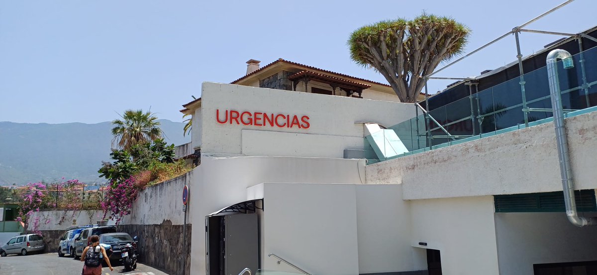 publexcan's tweet photo. @hospiten Puerto de la Cruz estrena rótulos luminosos, una buena imagen corporativa convertida en volumen, información y luz. Agradecer la confianza depositada en nuestra empresa... más en https://t.co/J0VVjKpoeE https://t.co/uZgzXPwlUw